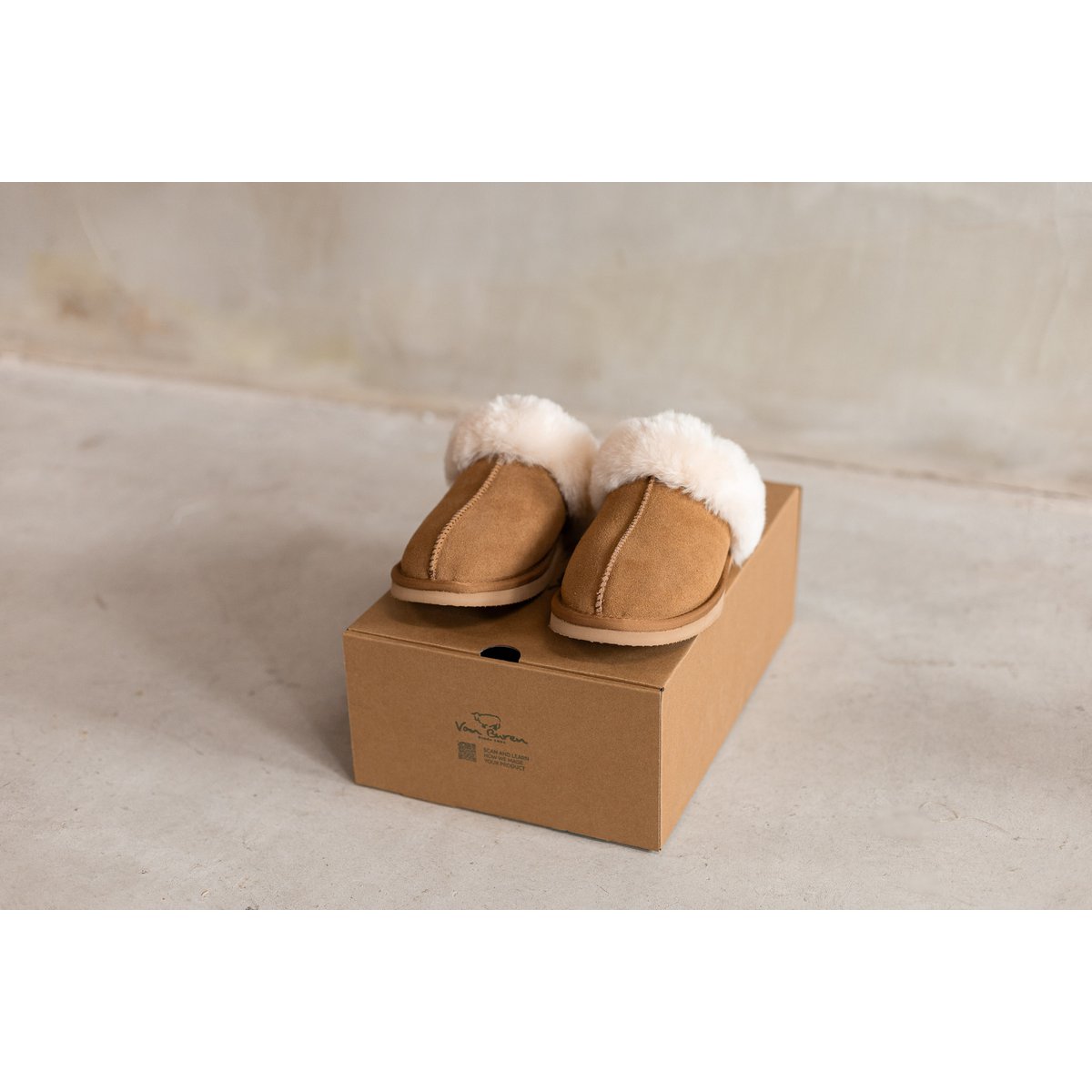 Pantofel Lumi | wielbłąd | Rozmiar 37-43