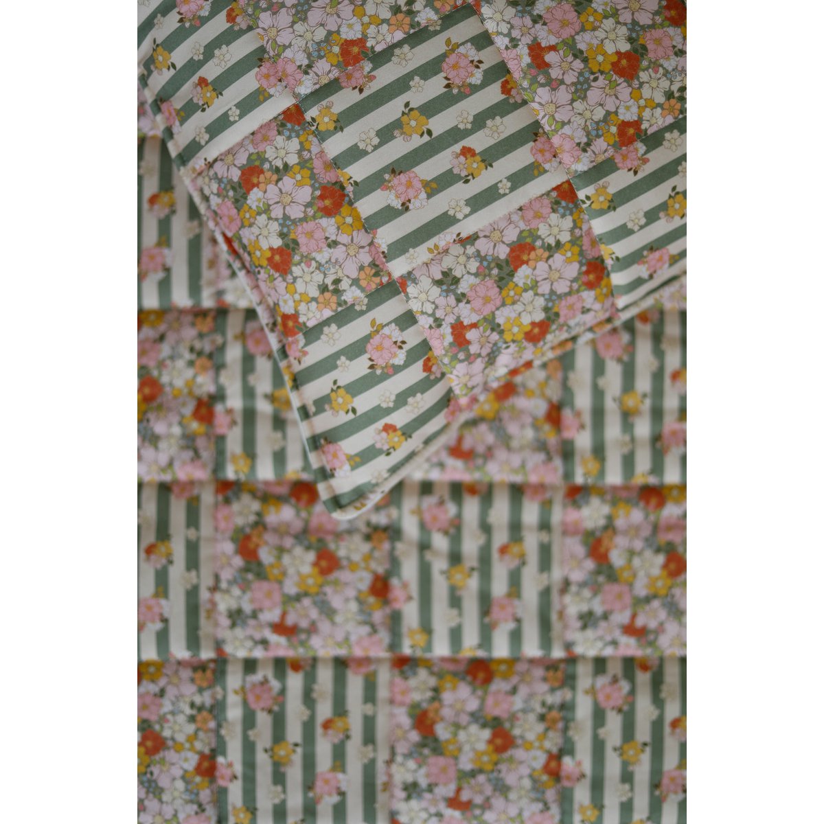 Set di biancheria da letto trapuntata in cotone per bambini "Green Garden" - Progettazione patchwork, piccole dimensioni
