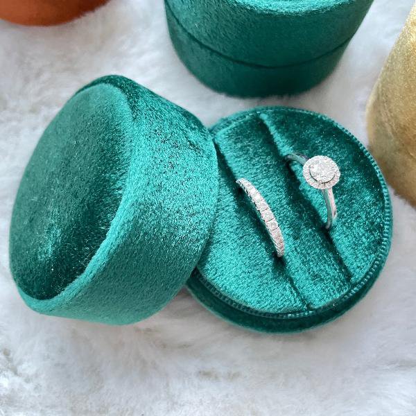 Round Velvet Wedding Ring Box & Proposal Ring Box