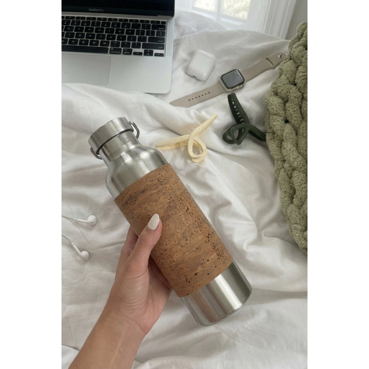 Edelstahl-Trinkflasche mit Korksleeve – Thermosflasche - 750 ml, ohne Teesieb