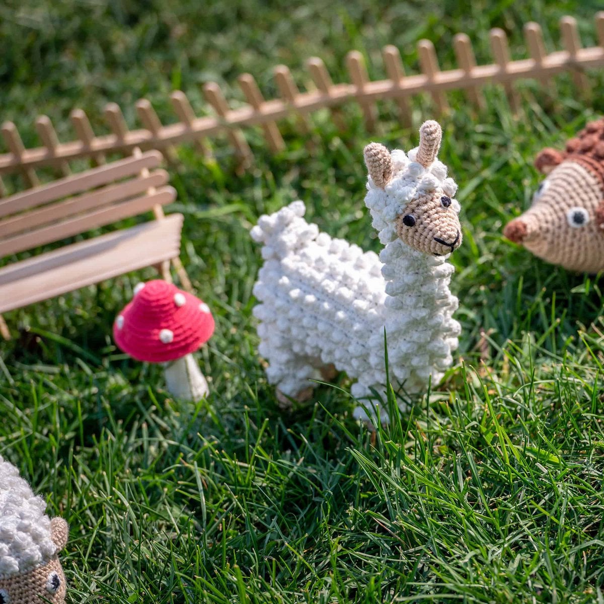 Doudou au crochet lama LUKE