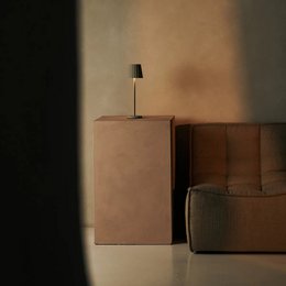 Maya Shadow Grey Ribbed Bordlampe