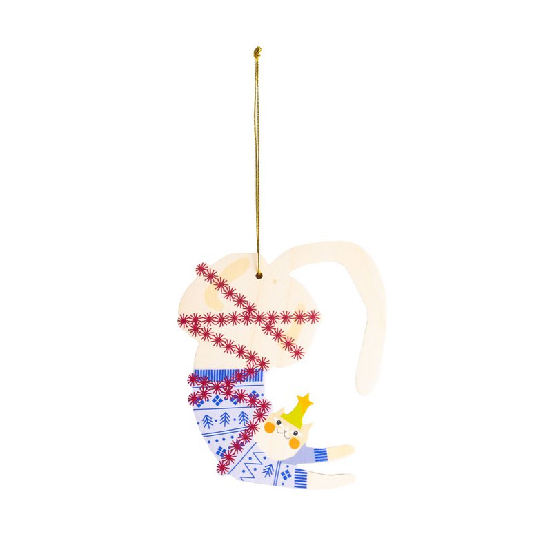 Verspielte Weihnachtsbaumdekoration mit Katze an einer Kette