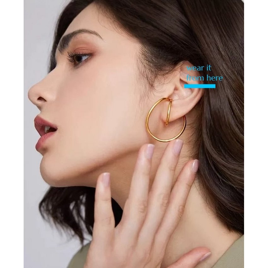 Ear Cuff con linea fluida geometrica 3D: un paio