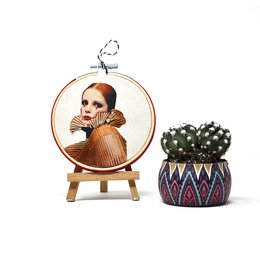 Handmade Embroidery Hoop Wall Art - Fashion Collection - Textile Wall Decoration (10cm)