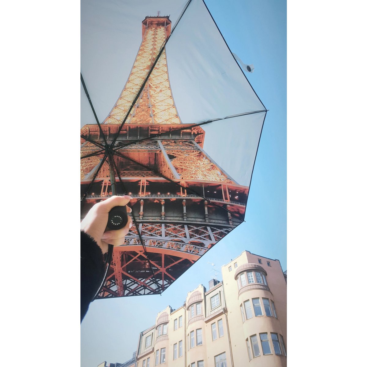 Eiffel Umbrella – Windproof & UPF50+ Protection