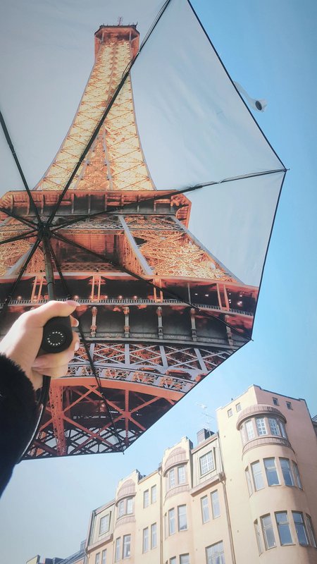 Eiffel Umbrella – Windproof & UPF50+ Protection