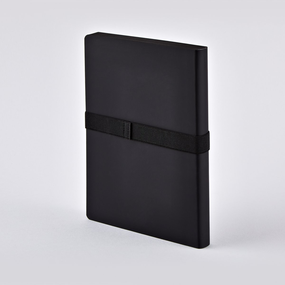 Voyager L Light - Stars  | Notebook A5+ | Dotted Journal | 3,5mm dot grid | 176 numbered pages | 120g Premium-Paper | Leather black | with pen and smartphone holder Stars  |  produced in Germany 