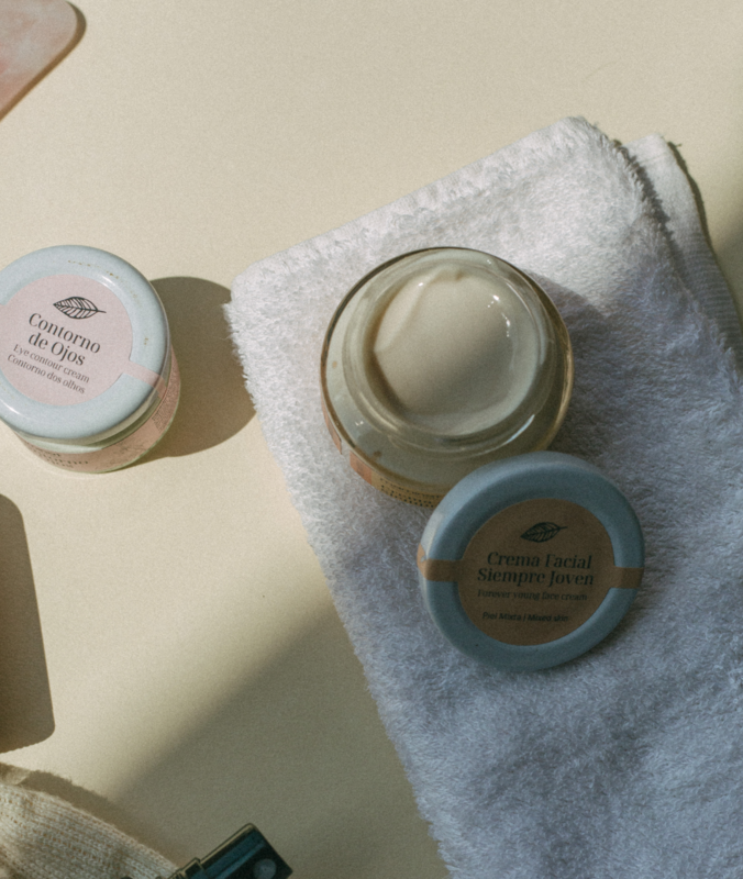 Altid ung blandet hud - naturlig anti -rynke creme til hydrering