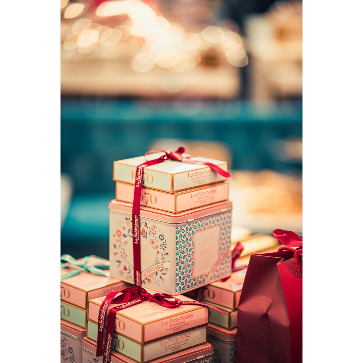 Raspberry chip shortbread cookies - 100g cardboard box - End of school year gift
