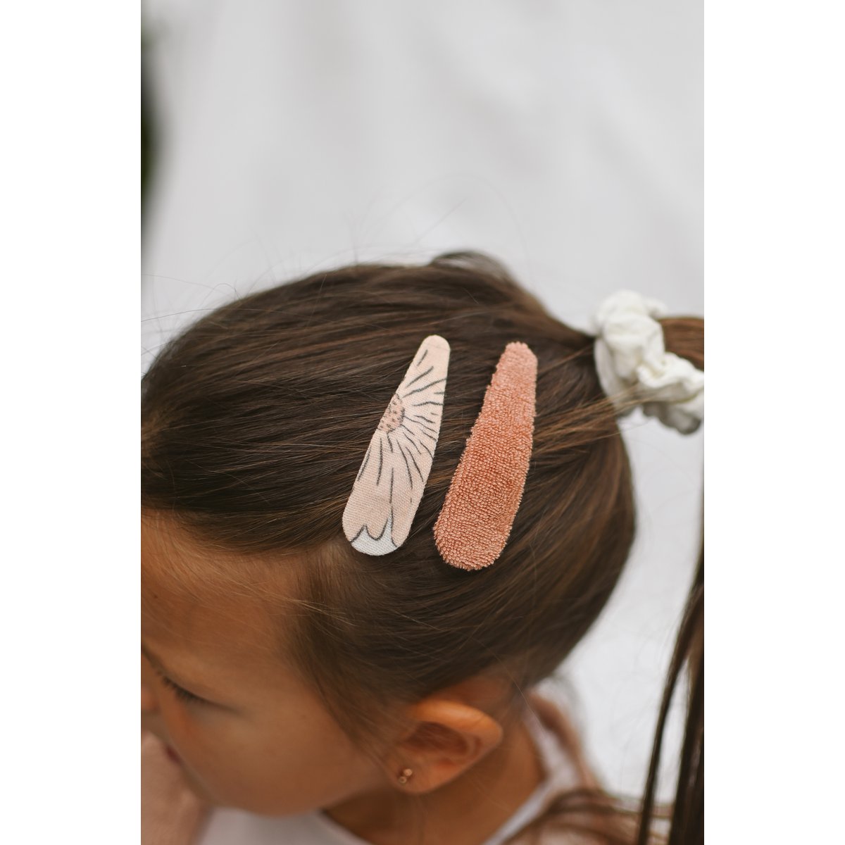 Halloween pastel haarclips: Zonnebloem + pluizige haarclips