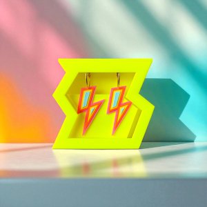 FLASH! yellow