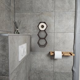 Geometric Wooden Bathroom Roll Holder, Honeycomb‑Inspired Rustic Bath Accessory, Perfect Gift for Housewarming or Home Décor