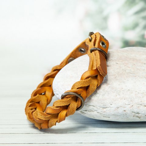 Leather collar | Cognac | 4 sizes | Handcrafted