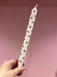 Vela de cena pintada a mano Blanco | Corazones rojos