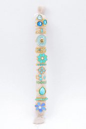Lots of jewelry with display