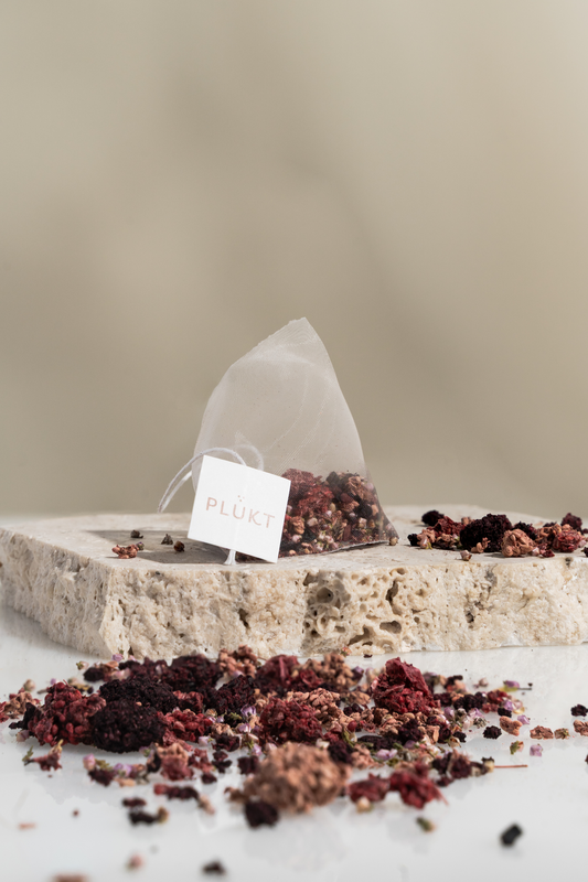 Berry urtete HELE SOMMER