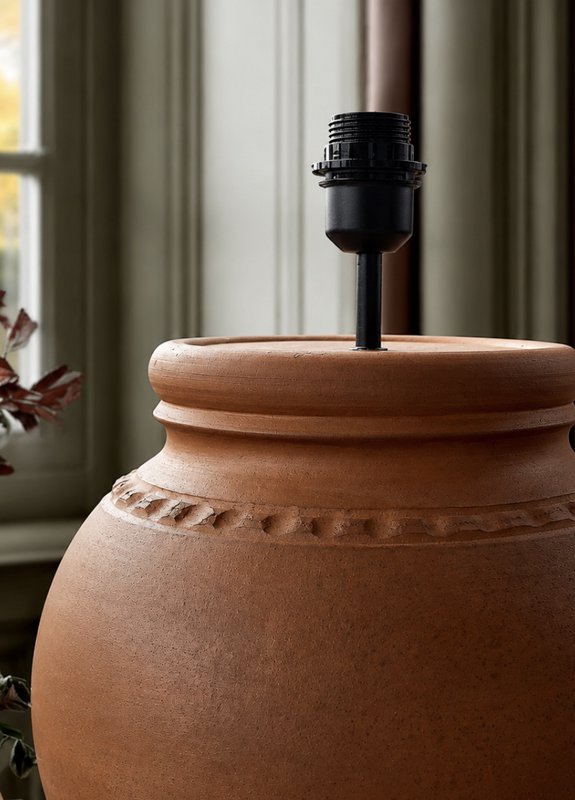 Terracotta nr.57 - Timelessly Human Collection - Keramisk bordlampe