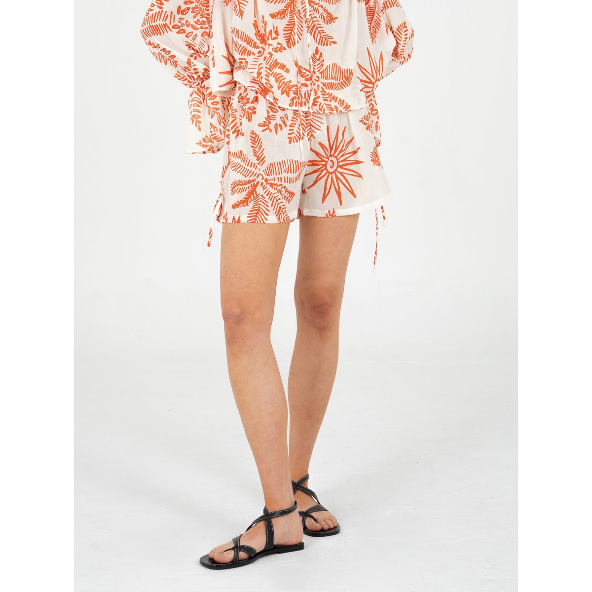 Shorts met Cyrus-palmprint