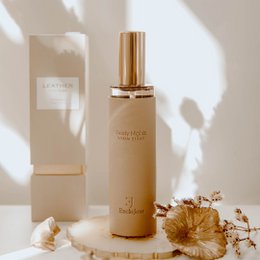Spray d'ambiance Frosty Nights au toucher cuir caramel
