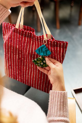 Stoff Geschenktüten Tote Style - Weihnachtskollektion - Ziegelrote Streifen