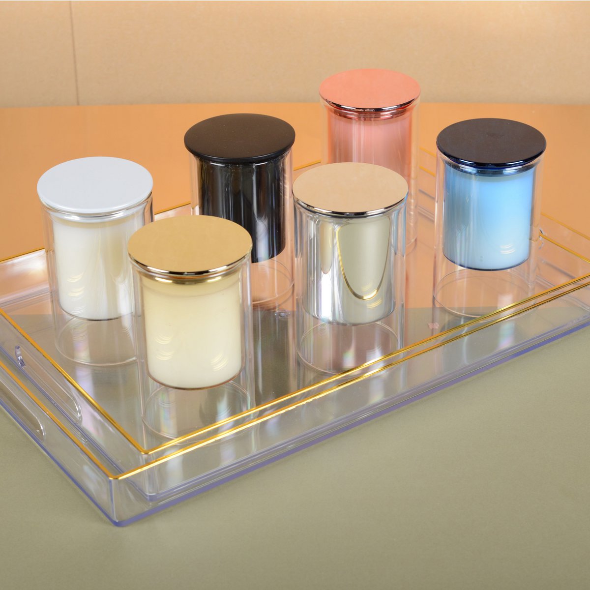 White candle Musc perfume 7x11.3cm