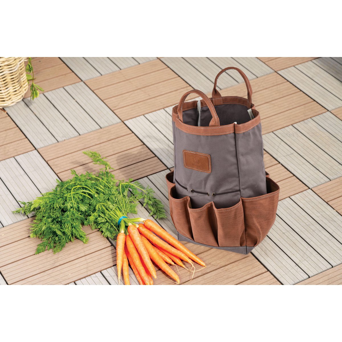 Waterproof Bag for 8 Gardening Tools