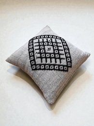 Heritage Line cushion - 50 x 50 cm