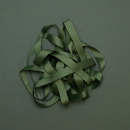 Gavebånd olivengrøn, grønt bånd let at binde, 16mm x 5m mørkegrønt grosgrain bånd til indpakning af julegaver