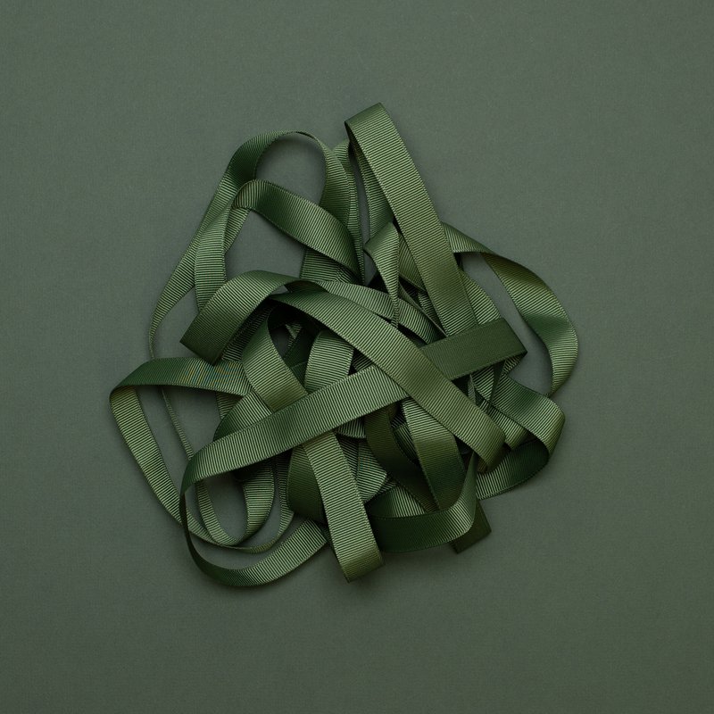 Gavebånd olivengrøn, grønt bånd let at binde, 16mm x 5m mørkegrønt grosgrain bånd til indpakning af julegaver