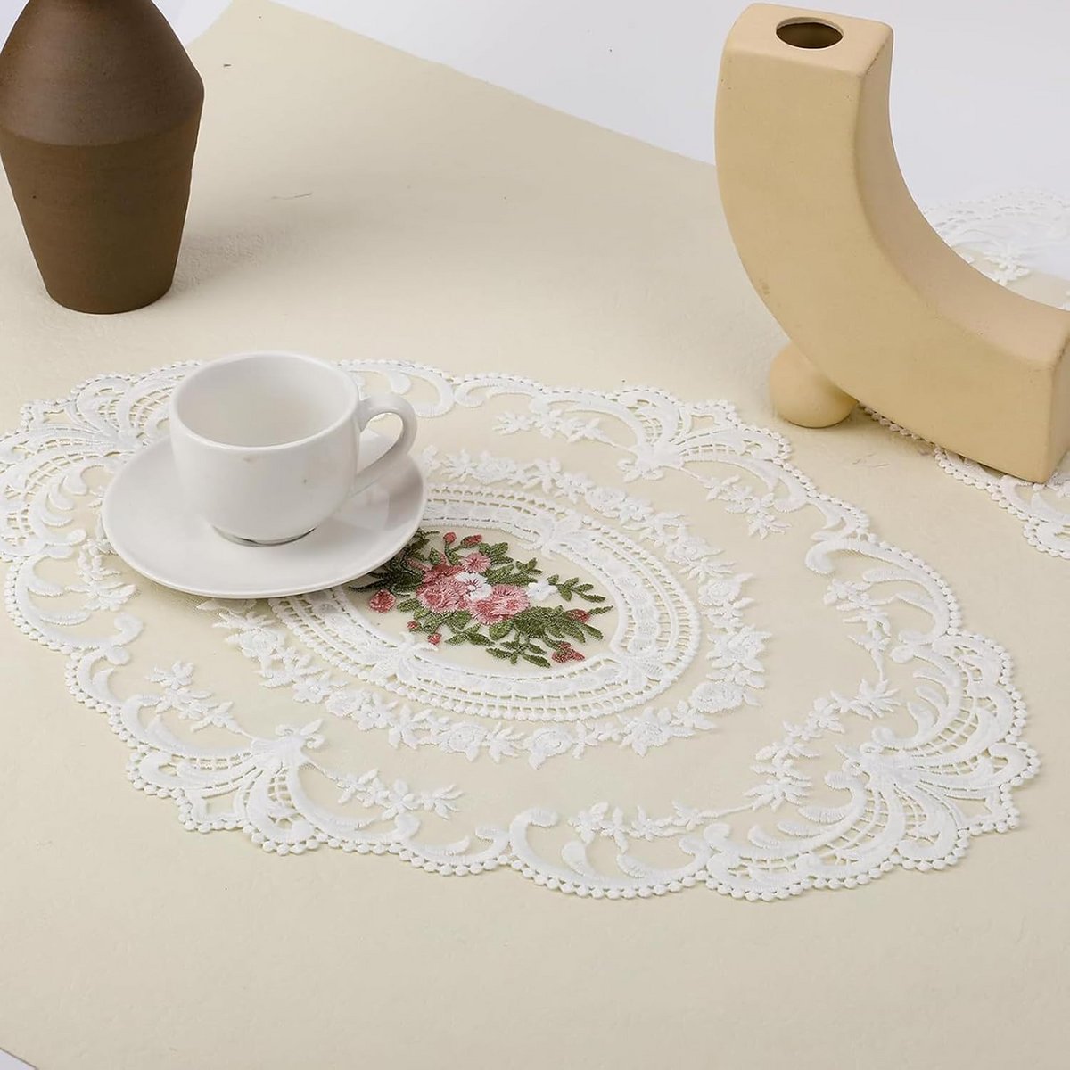 Round Table Mats – Vintage Lace Cotton – 2 Pcs Set