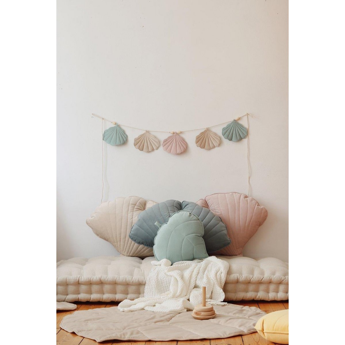 Guirlande de velours « Late Summer » avec coquillages