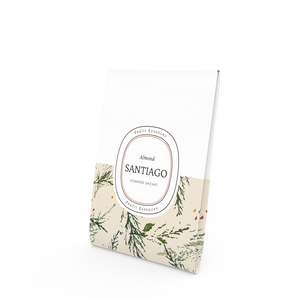 Scented sachet. Almond fragrance. Santiago Collection.