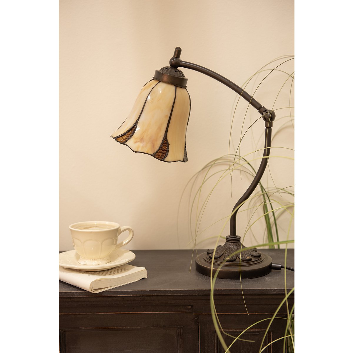 Tiffany table lamp Ø 15x46 cm beige brown glass tiffany desk lamp