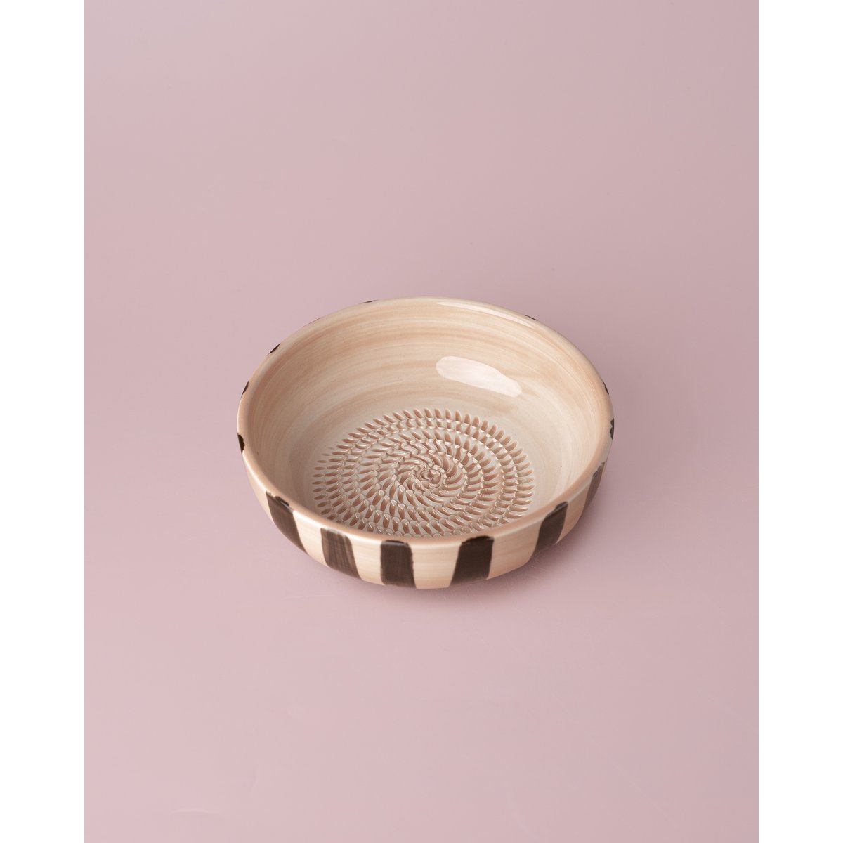 Medium Vintage Pottery Grater Bowl Pink and Brown - CHOCOLATE