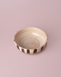 Medium Vintage Pottery Grater Bowl Pink and Brown - CHOCOLATE