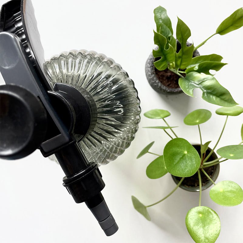 Grijze plantenspuit 2L