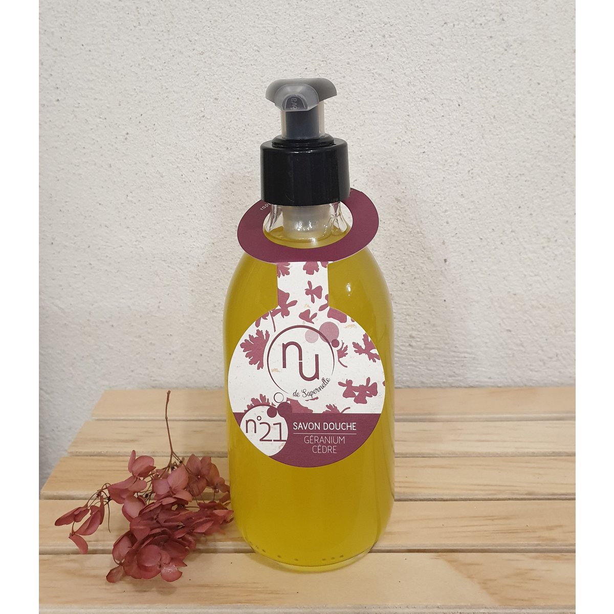 N21 SAVON DOUCHE GÉRANIUM, CÈDRE 250mL