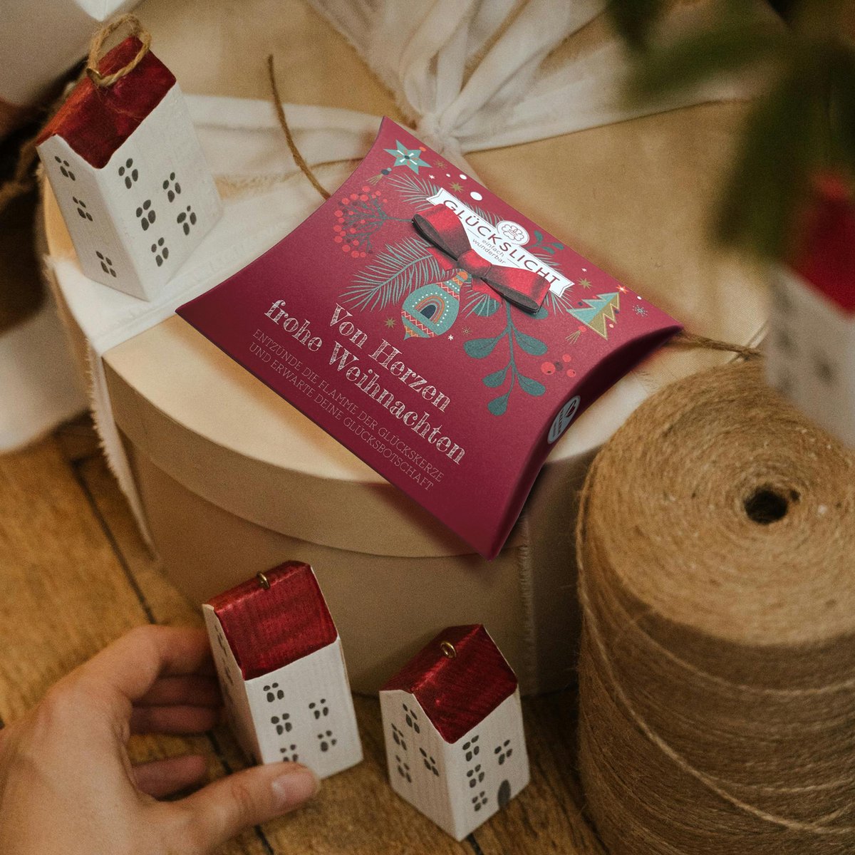Lumière porte-bonheur / Dans le coffret cadeau avec un nœud découpé 🎀 / Chaleureusement / Joyeux Noël du fond du cœur / VE 15