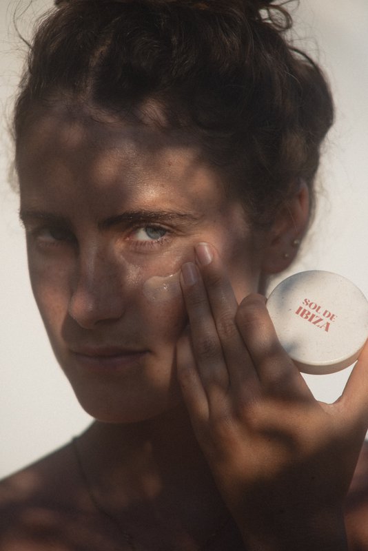 Écran BB nu SPF50 PA +++ BB Cream Nude Couleur