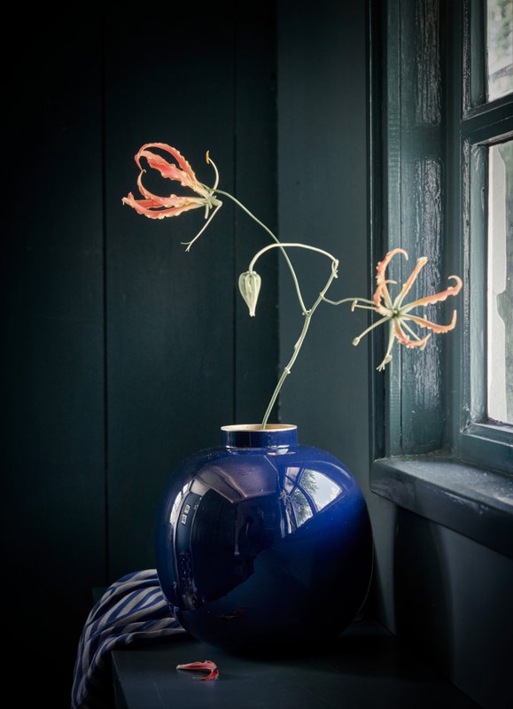Vase Metal Blue 23cm