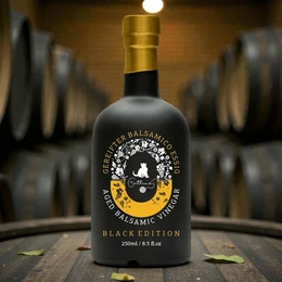 Balsamic vinegar aged in oak barrels 250ml