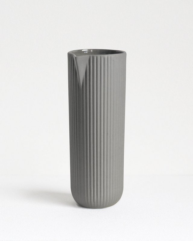 Columna de jarra | gris claro