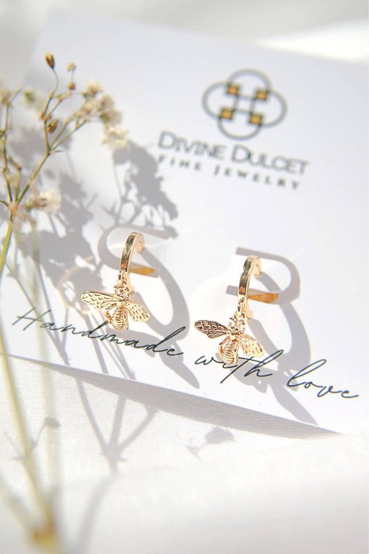 "Ape d'oro" | Orecchini a cerchio con ape 24K