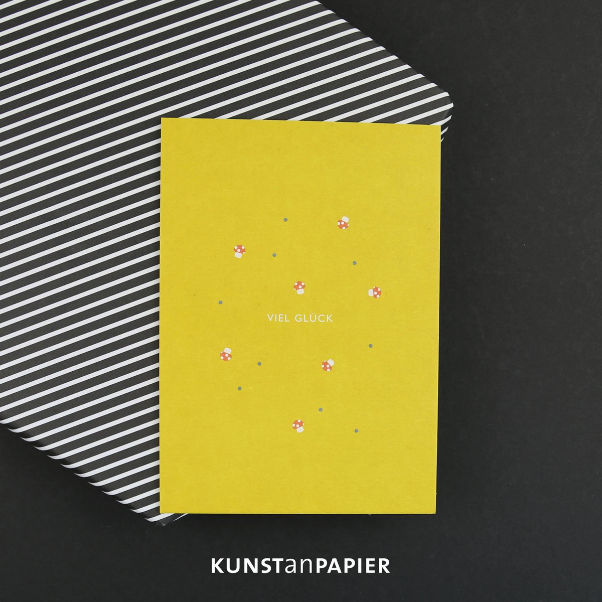 Postkarte Holzschliff Leni Glück