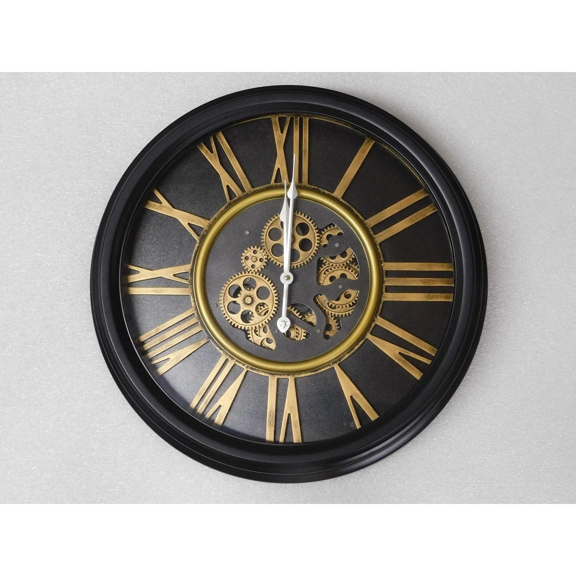 Klok met Romeinse cijfers – 53 cm – Rond – Metaal