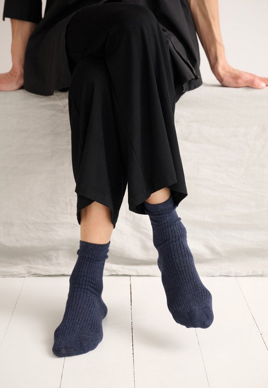 story rib socks