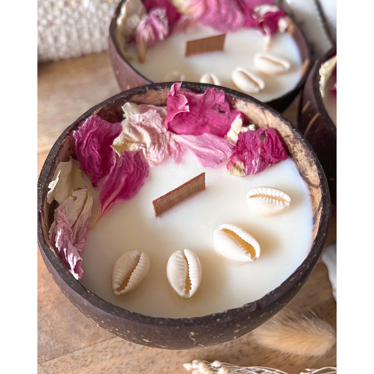 Kokosnusskerze & Pfingstrosenblätter Monoï Rosé Duft