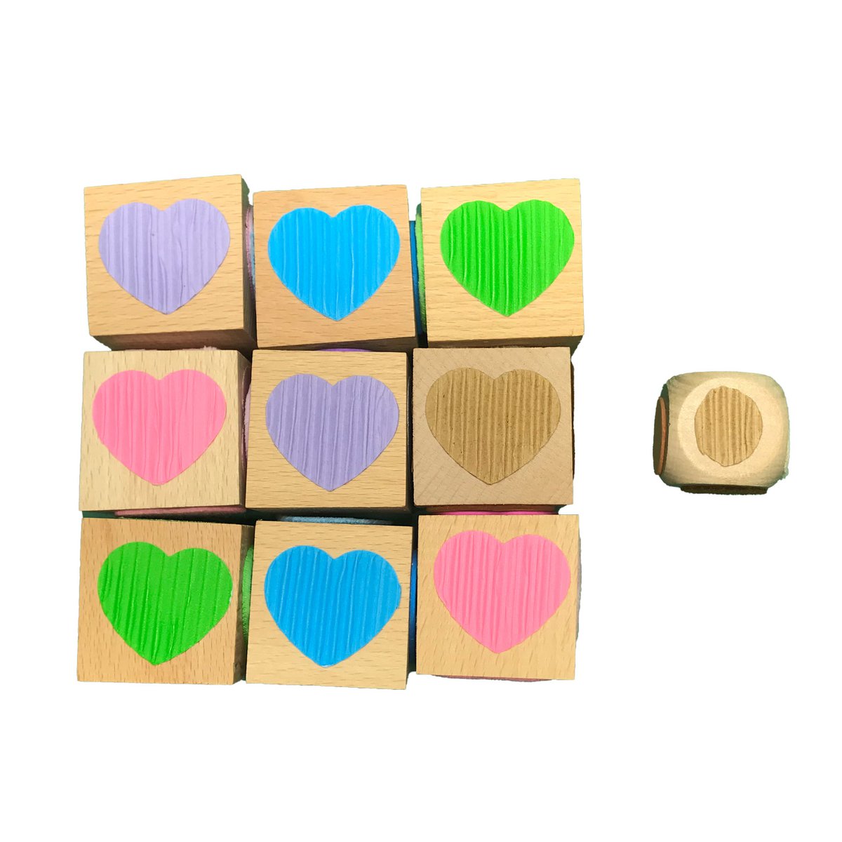DADOS DE MADERA -
3 cm - 3 piezas - 1 color