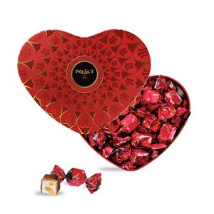 Rood hart van chocolaatjes gevuld met nougat - 90 g